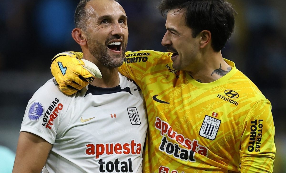 Hernán Barcos alcanza récord de goles en la Copa Sudamericana con Alianza Lima