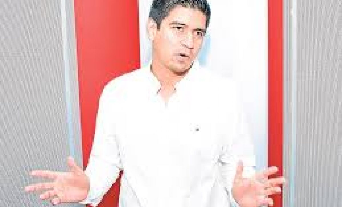 Jaime Estrada y Raúl Chávez dejan la Revolución Ciudadana