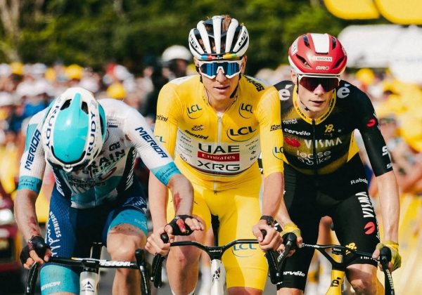 Jhonatan Narváez apoya a Pogačar en la etapa 13 del Tour de Francia