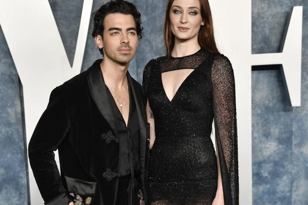 Joe Jonas elogia a Sophie Turner Tener una madre así para mis hijas es un sueño