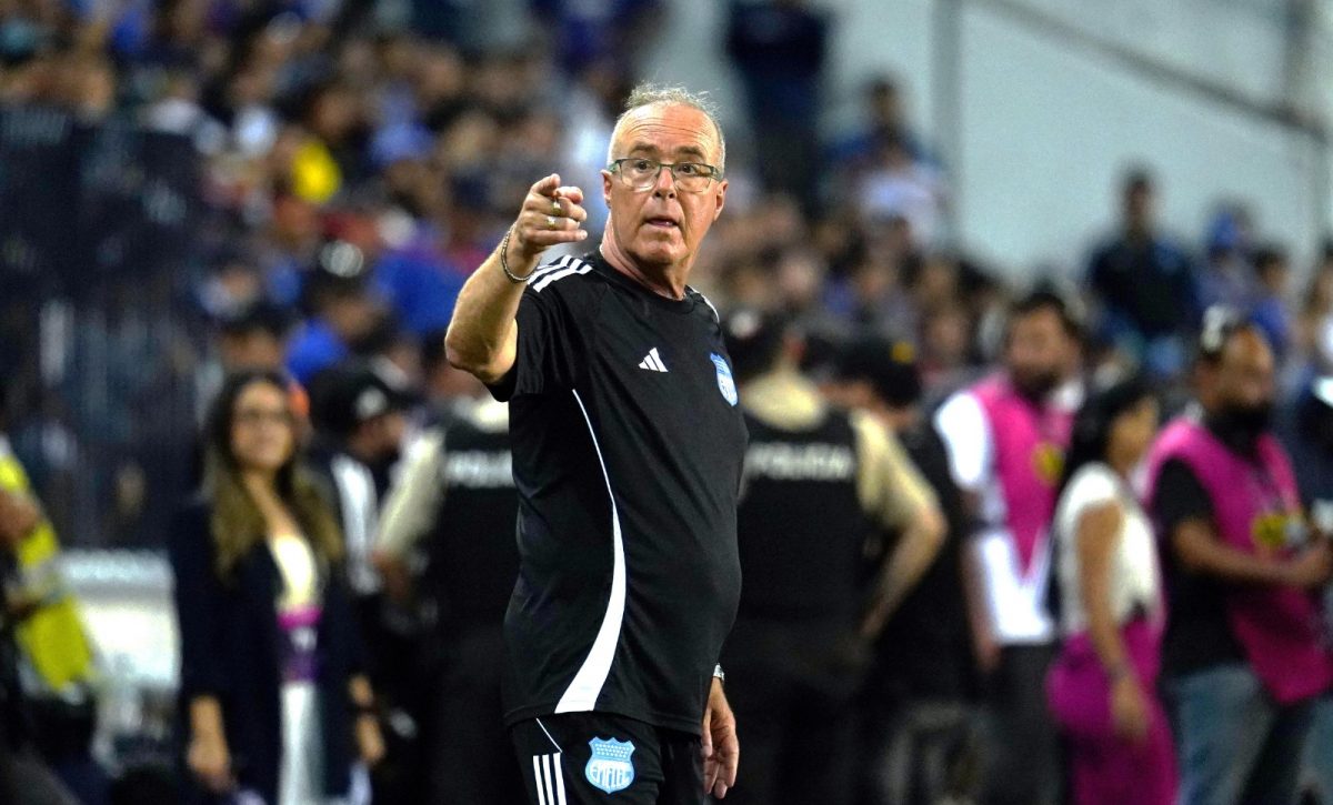 Jorge Célico renunció como director técnico del Club Sport Emelec tras un empate 2-2 frente a Delfín SC