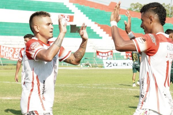 Juventud Italiana, 11 de Mayo, Politécnico y LDU El Carmen clasifican a tercera fase en Manabí