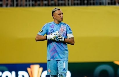 Keylor Navas deja Newell’s Old Boys para sumarse a Pumas UNAM en Liga MX