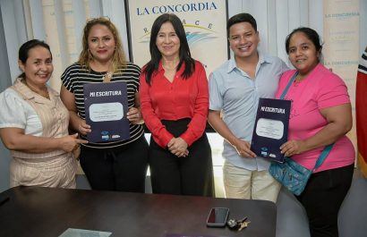La Concordia entrega escrituras a propietarios de seis sectores urbanos y rurales