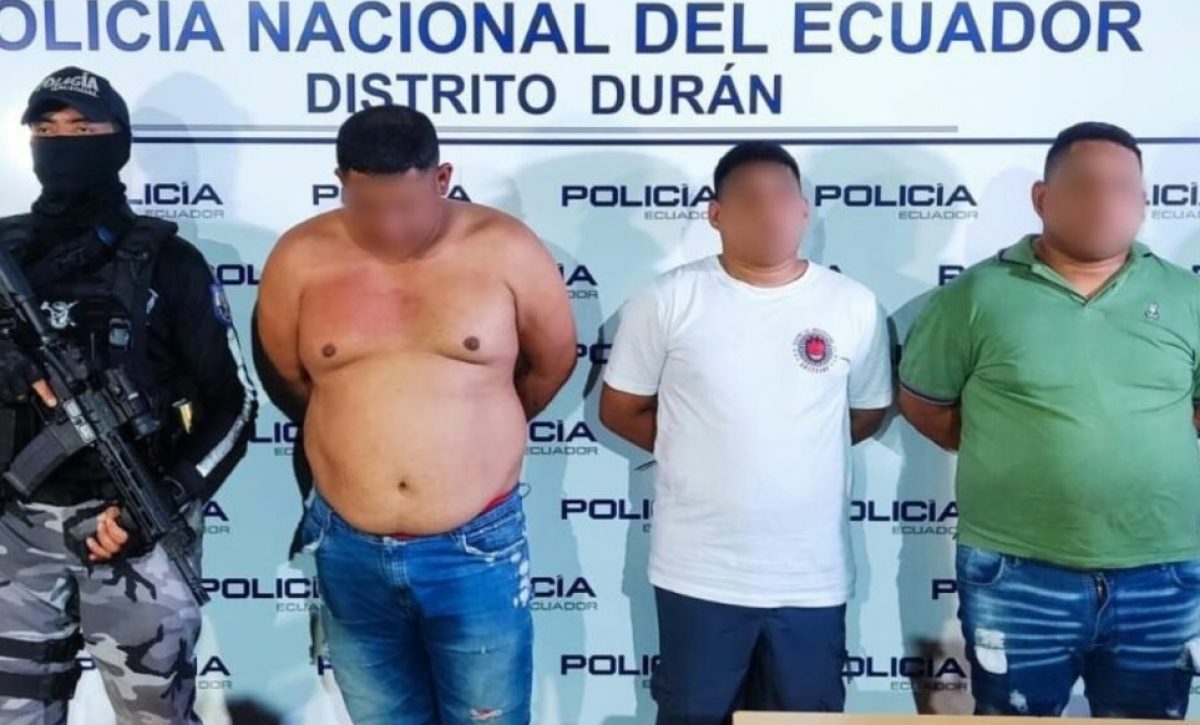 La Policía Nacional rescató a tres personas, incluida la hija del concejal alterno de Guayaquil, Alberto Cajamarca, secuestradas el viernes.