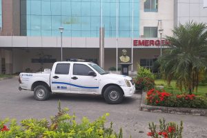 La Policía llegó hasta la casa de salud para investigar el caso.