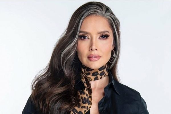 La actriz mexicana Marlene Favela abre su corazón a un misterioso hombre