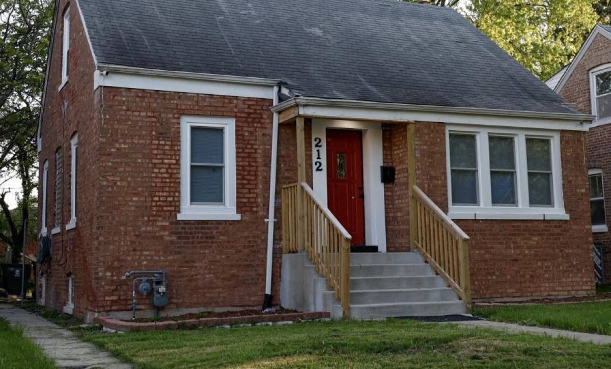La casa, donde el hoy papa León XIV vivió por más de 20 años con su familia ha duplicado su valor inmobiliario.