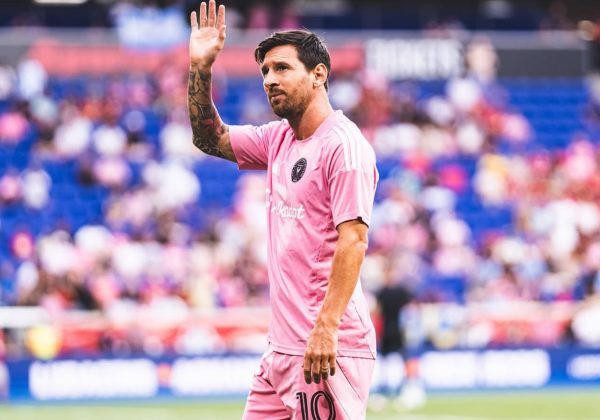 Leo Messi rompe nueva marca y supera a Cristiano Ronaldo en goles sin penales