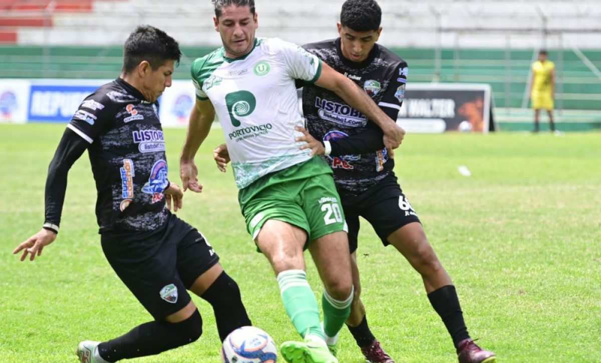 Liga de Portoviejo empata con New Porto y medirá a Politécnico en los playoffs
