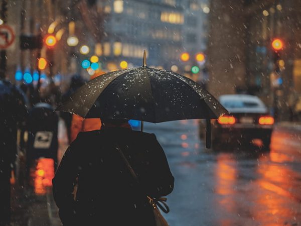 Quito bajo lluvia: Un sábado húmedo en la capital ecuatoriana