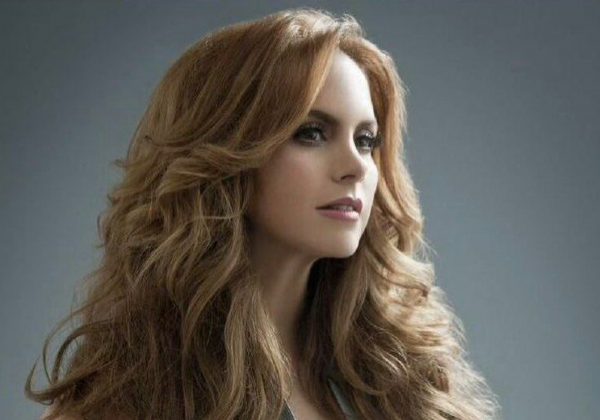 Lucero regresa a las películas con 'Nuestros tiempos', la apuesta futurista de Netflix