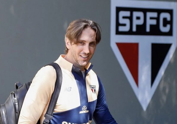 Luis Zubeldía, entrenador argentino, dejó de ser el director técnico del São Paulo FC, de Brasil, tras presentar su renuncia.