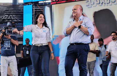 Luisa González y Diego Borja enfrentan denuncia por campaña anticipada en Ecuador