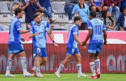 Macará logró una remontada clave al derrotar 2-1 a Mushuc Runa este sábado 23 de agosto de 2025 en el estadio Bellavista de Ambato.