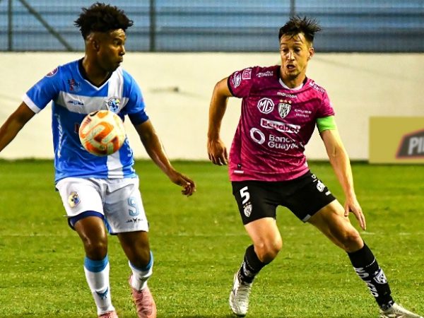 Independiente del Valle no pudo con Manta FC en el Jocay.