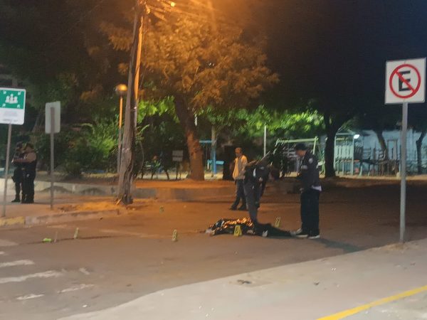 Tres personas murieron y otras tres resultaron heridas tras dos ataques armados ocurridos con pocos minutos de diferencia en Manta.