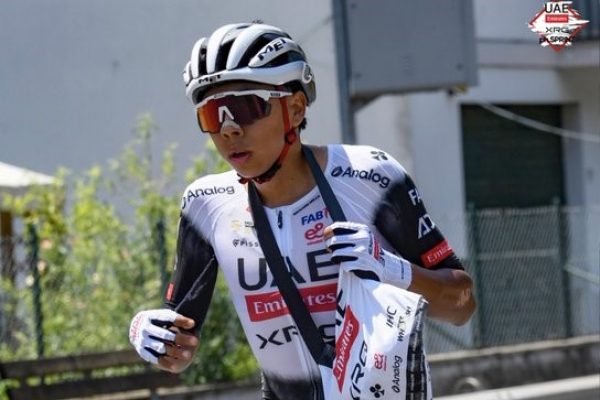 Mateo Ramírez finaliza en el puesto 29 en su debut con UAE Team Emirates