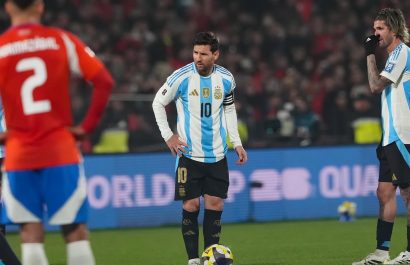 Messi supera a Pelé, Maradona
