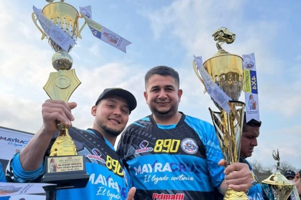 Miguel Ángel Vera gana la sexta válida del Regional Costa 4x4 en Portoviejo