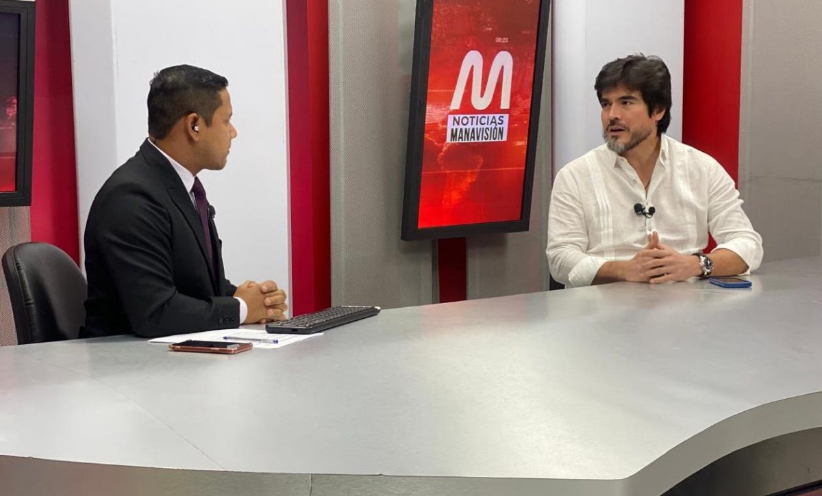 Ministro José de la Gasca en Manabí, Compromisos en Educación, Seguridad y Desarrollo
