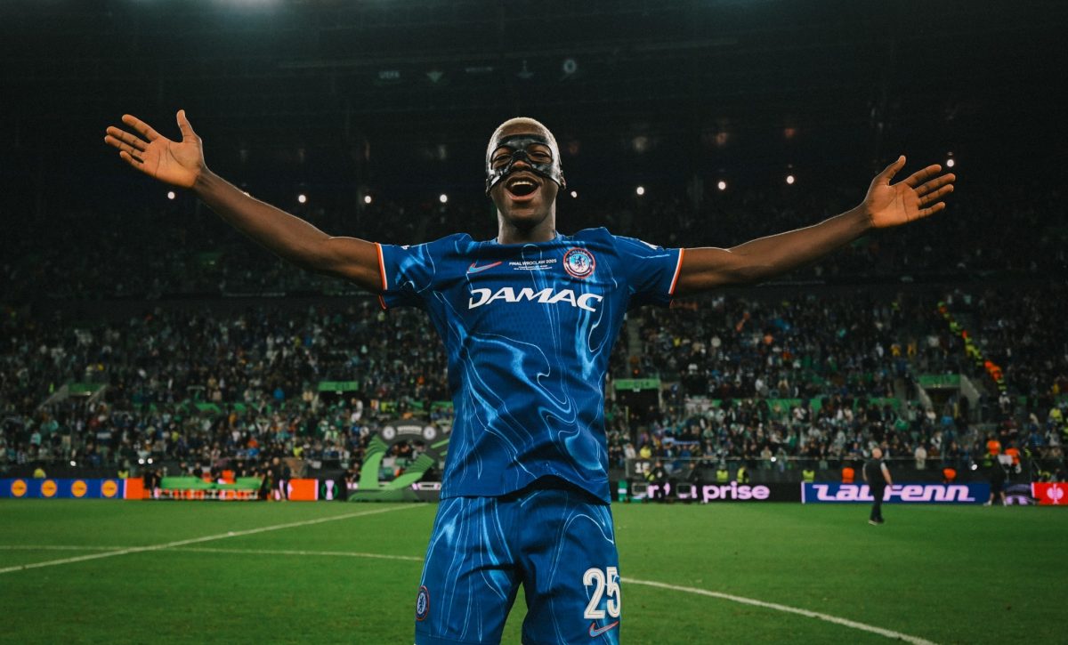 Moisés Caicedo: “Yo he salido de Santo Domingo, pero Santo Domingo no ha salido de mí”