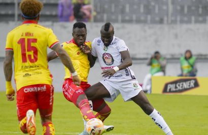 Mushuc Runa busca romper su racha ante Aucas en el Estadio Echaleche
