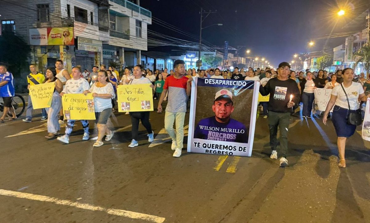 "Nos faltan cinco": crece la angustia por obreros desaparecidos en misterioso viaje a Manta