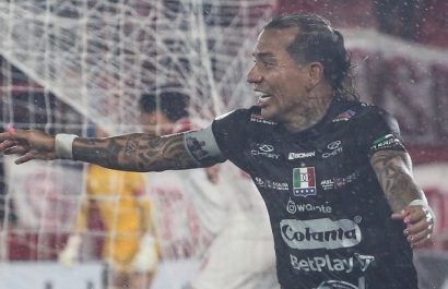 Once Caldas deja en el camino a Huracán y avanza en la Sudamericana