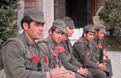 Revolución de los Claveles