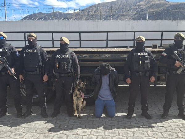 Policía Nacional desmonta plan millonario de tráfico de cocaína en Imbabura, Ecuador
