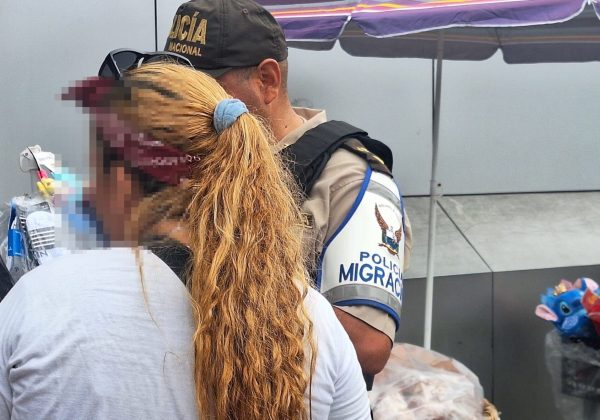 Policía de Migración refuerza controles en Santo Domingo para verificar estatus de extranjeros