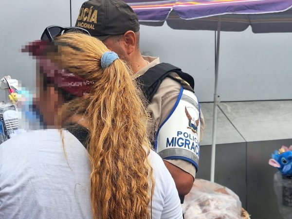 Policía de Migración refuerza controles en Santo Domingo para verificar estatus de extranjeros
