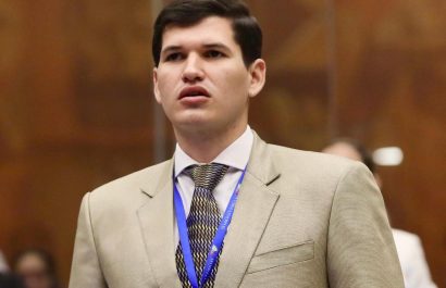 Quién es Carlos Andrés Dávila Arteaga, el legislador que reemplaza a Valentina Centeno en la Asamblea Nacional