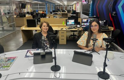 Rosalía Arteaga, presidenta de la UNIR Ecuador detalló los tres tipos de becas que ofrece la universidad