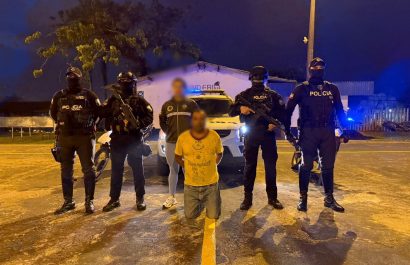 Santo Domingo de los Tsáchilas Tras años huyendo de la justicia, capturan a hombre sentenciado por violación contra su hija
