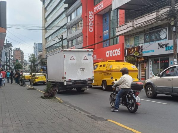 Santo Domingo modifica normativa para transporte pesado y horarios de circulación
