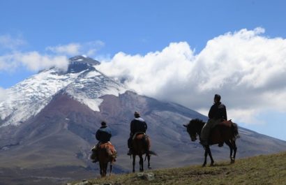 Se registraron 180 réplicas en 12 horas tras un sismo a 10 kilómetros del volcán Cotopaxi, y el Instituto Geofísico monitorea la actividad. (Ministerio de Turismo)