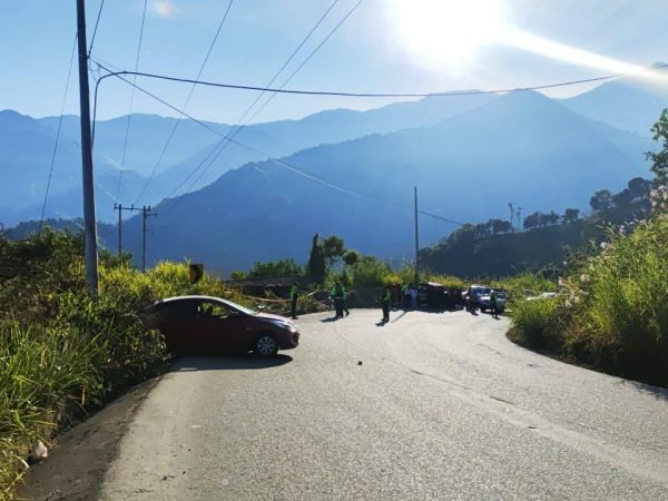 Seis fallecidos y 21 heridos en accidente de bus en la vía San Miguel – Balsapamba