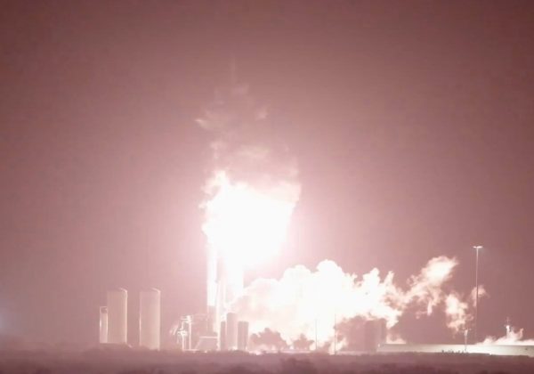 Starship explota en los preparativos para el décimo vuelo de prueba
