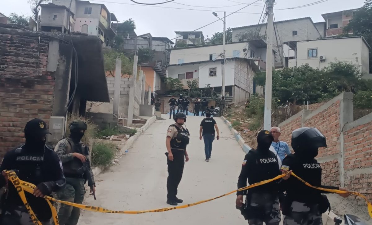 Sujetos armados terminan con la vida de una mujer en el barrio Abdón Calderón, de Manta, provincia de Manabí. (El Diario)