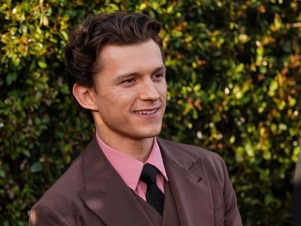 Tom Holland anuncia pausa en su carrera para cuidar su bienestar