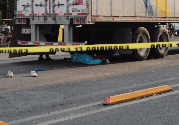 Trágico accidente en la carretera Cuacnopalan-Oaxaca deja 21 muertos y múltiples heridos en Puebla