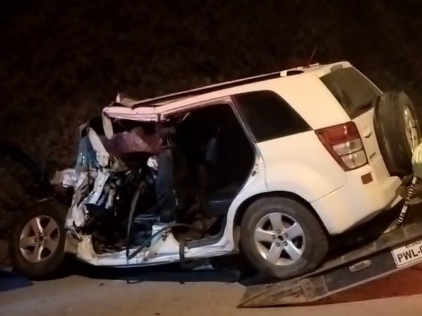 Un hombre de 30 años de edad y su hijo, un niño de cuatro años, fallecieron la noche del martes, 29 de julio.