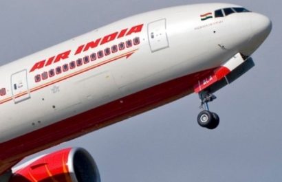 Un informe preliminar de los investigadores reveló que un corte inesperado en el suministro de combustible provocó el accidente de un avión de Air India.