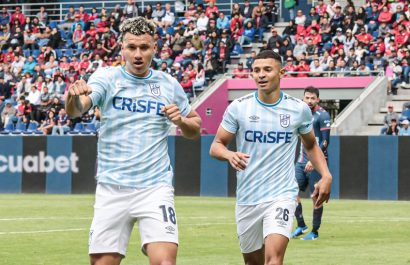 Universidad Católica se impuso con un contundente 3-0 sobre El Nacional en el estadio Banco Guayaquil, en Quito.