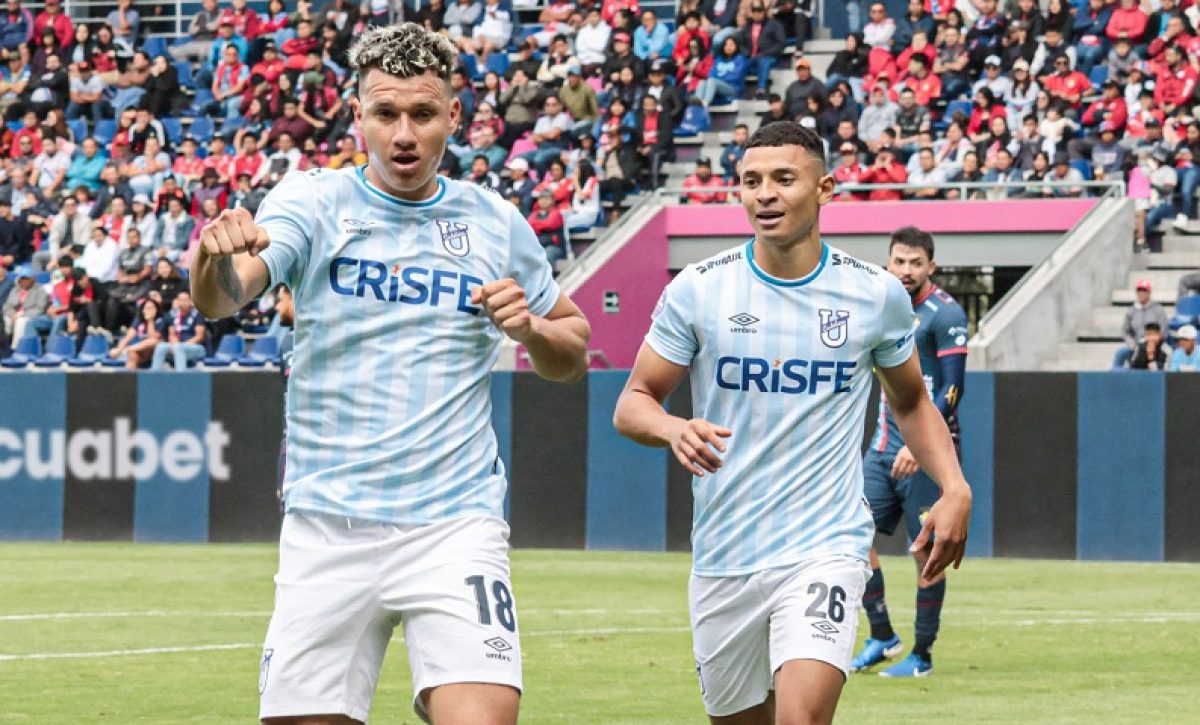 Universidad Católica se impuso con un contundente 3-0 sobre El Nacional en el estadio Banco Guayaquil, en Quito.