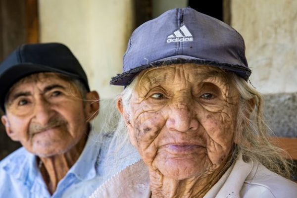 Aunque Vilcabamba no es el “país de los viejos más viejos del mundo” como se pensaba, su clima estable, entorno natural y estilo de vida saludable siguen siendo atractivos.