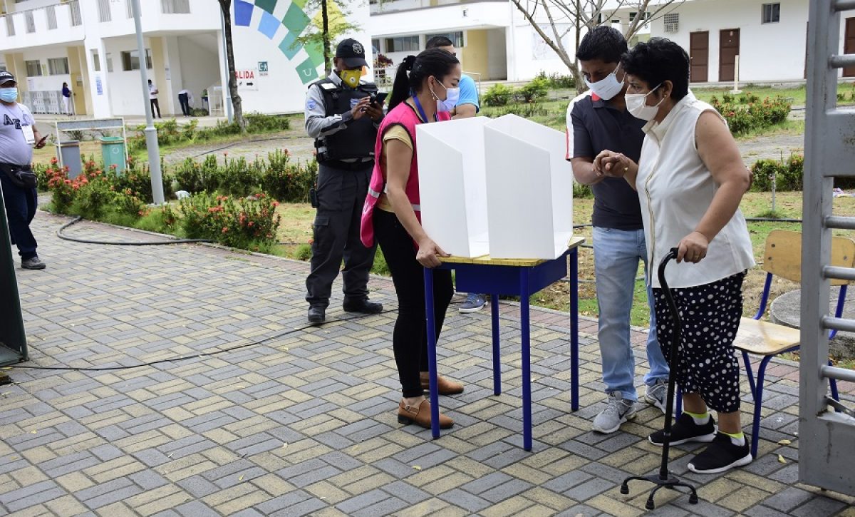 VOTACIONES-SEGUNDA-VUELTA-62