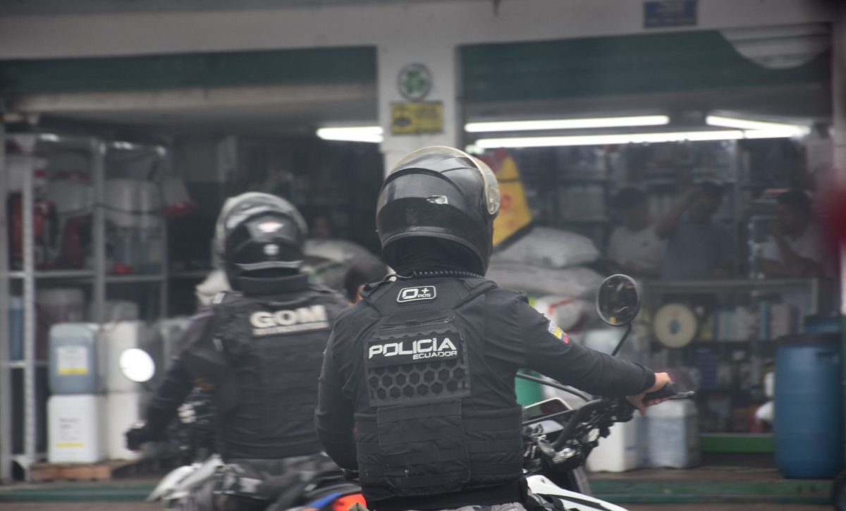 Vehículo reportado como robado fue hallado en Luz del Día